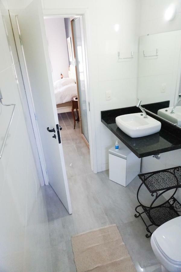 Moana Eco Beach House Hotel ฟลอเรียนอโปลิส ภายนอก รูปภาพ